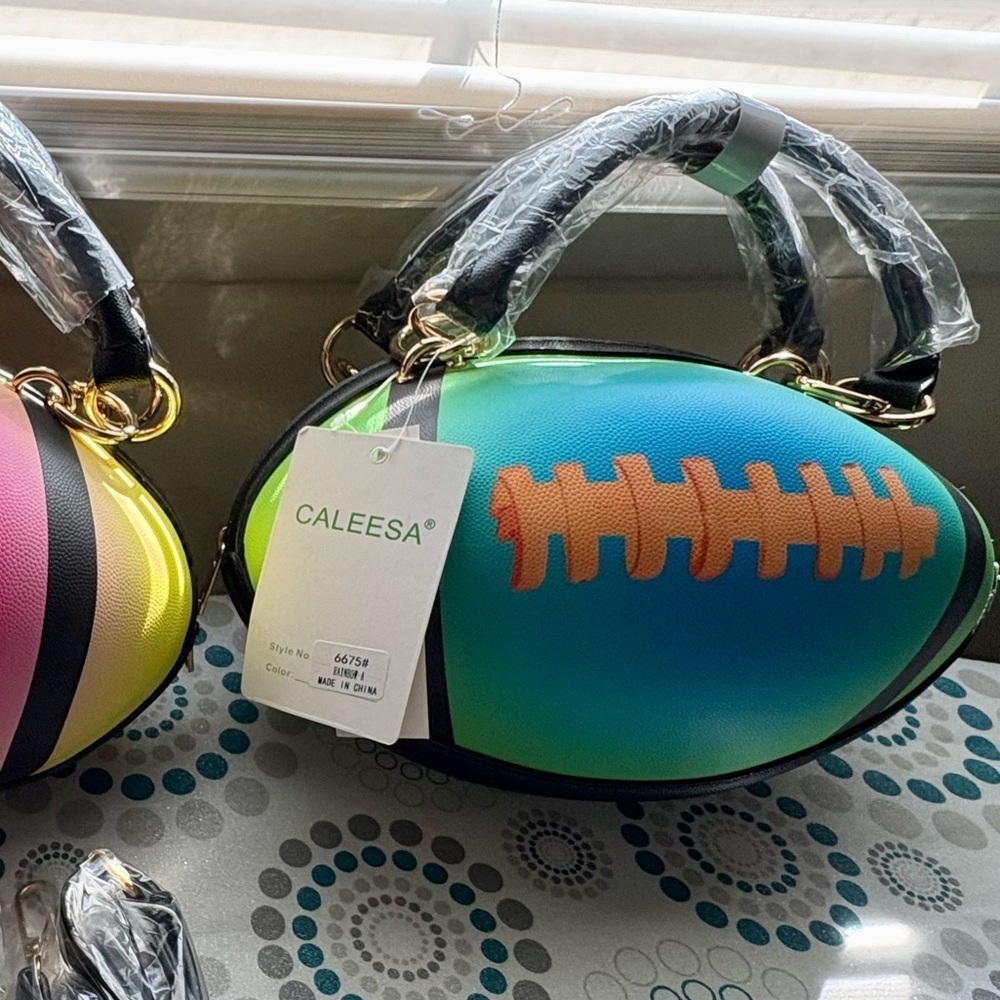 NWT-Rugby Teal & Lime
Whimsical Festival pebble textured football handbag - Picture 8 of 10